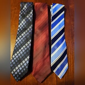 Van Heusen Men's Blue and Red Silk Ties Collection